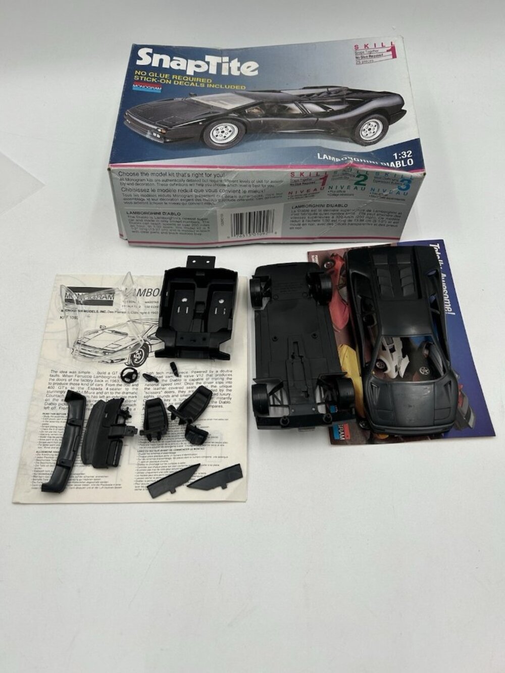 Monogram Plastic Model 1092 Snaptite Lamborghini Diablo Jgx40